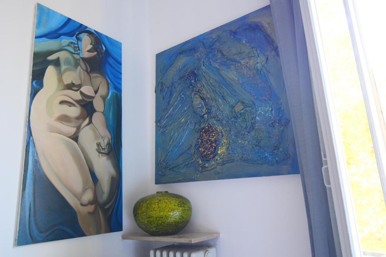 לינה וארוחת בוקר לסי A Casa Dell'Artista Viki מראה חיצוני תמונה